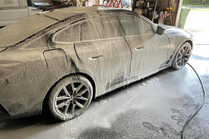 Touchless car wash Saint-Nicolas